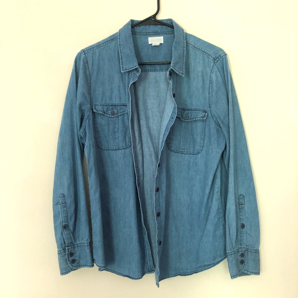 Lucy and Laurel denim shirt